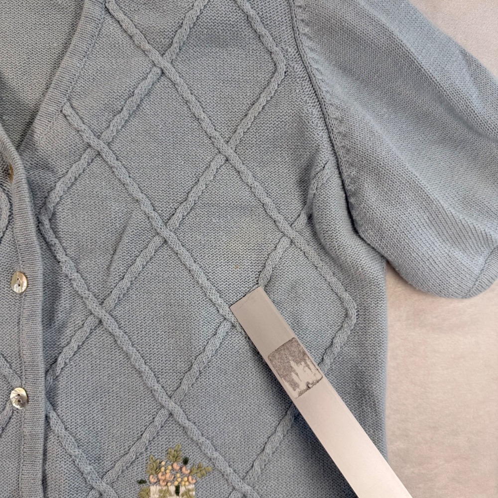 Susan Bristol Cardigan Sweater Short Sleeve Embroidered Knit Top XL‎ - Flawed - Picture 3 of 13